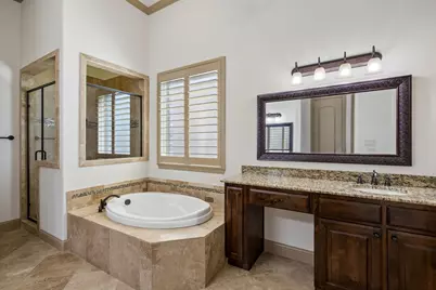 6814 Springwood Lane, Garland, TX 75044 - Photo 15