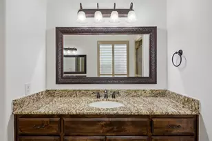 6814 Springwood Ln, Garland, TX 75044 - Photo 17