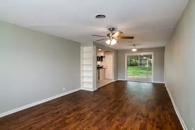 2416 Hillview Drive, Fort Worth, TX 76119 - Photo 5