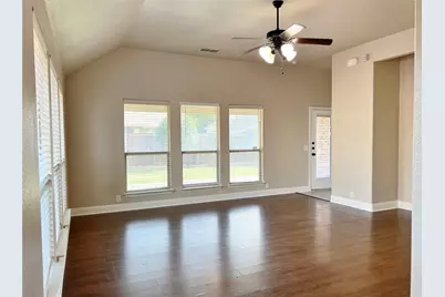 6613 Meadow Glen Drive, Midlothian, TX 76065 - Photo 9