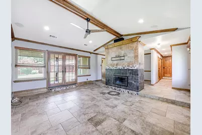 1929 Avignon Court, Carrollton, TX 75007 - Photo 7