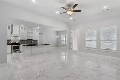 2217 S Peachtree Court, Denison, TX 75020 - Photo 7