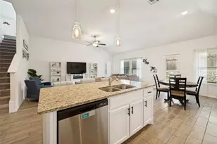 14065 Ilderton St, Pilot Point, TX 76258 - Photo 5