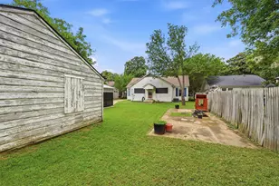 520 W Acheson St, Denison, TX 75020 - Photo 31