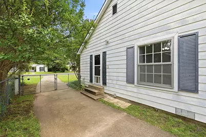 520 W Acheson Street, Denison, TX 75020 - Photo 29