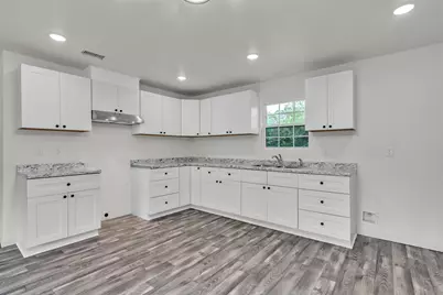 6410 Renwood Drive, Fort Worth, TX 76140 - Photo 11