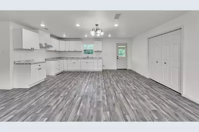 6410 Renwood Drive, Fort Worth, TX 76140 - Photo 15