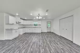 6410 Renwood Dr, Fort Worth, TX 76140 - Photo 15