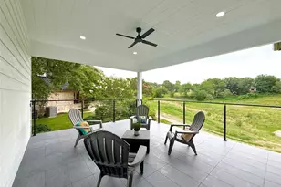 210 Silverleaf Dr, Fort Worth, TX 76112 - Photo 29