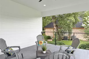 210 Silverleaf Dr, Fort Worth, TX 76112 - Photo 29