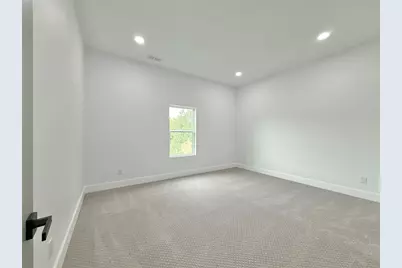 210 Silverleaf Drive, Fort Worth, TX 76112 - Photo 27