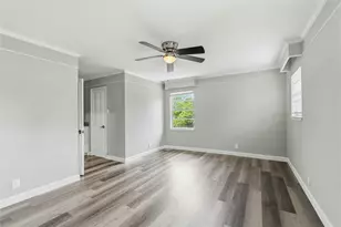 1732 Sheffield Pl, Fort Worth, TX 76112 - Photo 21