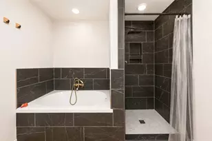 256 Natalie Dr, Grand Prairie, TX 75051 - Photo 19
