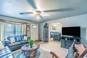 4816 Inwood Dr, Beverly Hills, TX 76711 - Photo 3