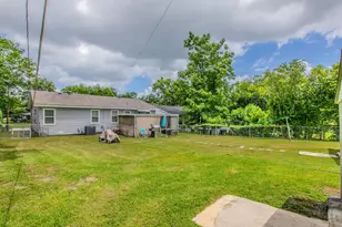 4816 Inwood Dr, Beverly Hills, TX 76711 - Photo 21
