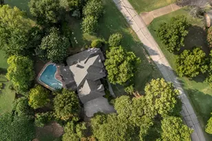 810 Cross Timbers Drive, Double Oak, TX 75077 - Photo 7