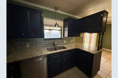 1949 Chimneywood Court, Abilene, TX 79602 - Photo 5
