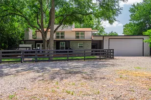347 Quail Creek Cir, Pottsboro, TX 75076 - Photo 3