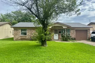 1110 Barclay Dr, Mesquite, TX 75149 - Photo 3