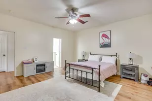 525 Oakbrook Dr, Burleson, TX 76028 - Photo 23