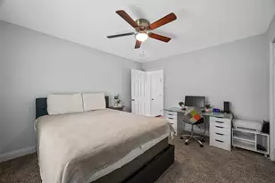 2405 Castle St, Irving, TX 75038 - Photo 21