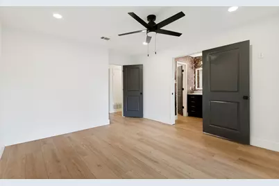 221 N 1st Street, Mabank, TX 75147 - Photo 15