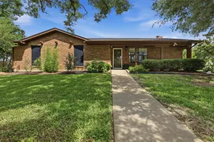 1300 Linda Ct, Cleburne, TX 76033 - Photo 5