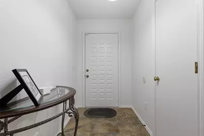 1300 Linda Court, Cleburne, TX 76033 - Photo 5