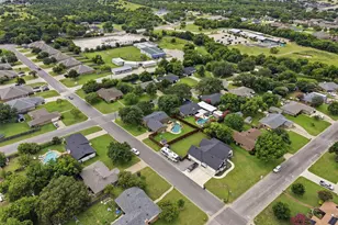 1300 Linda Ct, Cleburne, TX 76033 - Photo 33