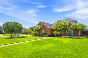 1201 Forest Green Dr, Kennedale, TX 76060 - Photo 1