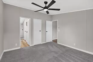 8020 S Prairie Hill St, Alvarado, TX 76009 - Photo 13
