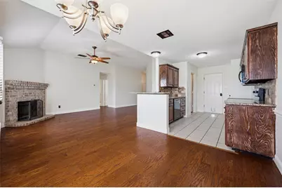 926 Meadow Circle S, Keller, TX 76248 - Photo 9
