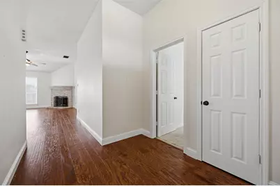 926 Meadow Circle S, Keller, TX 76248 - Photo 5