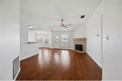 926 Meadow Circle S, Keller, TX 76248 - Photo 7