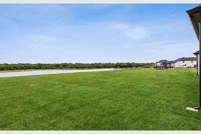 301 Hollingsworth Lane, Glenn Heights, TX 75154 - Photo 35