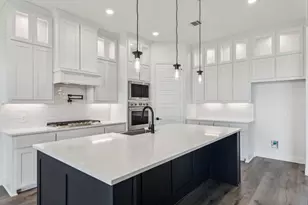 301 Hollingsworth Ln, Glenn Heights, TX 75154 - Photo 19