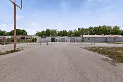1118 E Moore Avenue, Terrell, TX 75160 - Photo 23