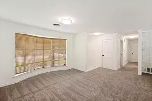 708 Headlee St, Denton, TX 76201 - Photo 9