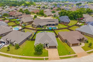 1010 Anna Cir, Granbury, TX 76048 - Photo 37
