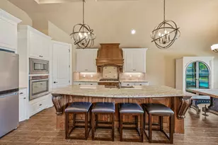 1010 Anna Cir, Granbury, TX 76048 - Photo 13
