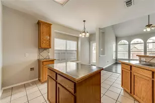 409 Knoll Park Ct, McKinney, TX 75072 - Photo 11