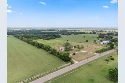 1413 Water Well Road, Lorena, TX 76655 - Photo 3