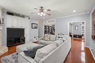 3409 Moneta Ct, Arlington, TX 76001 - Photo 5