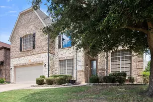 1008 Linden Dr, Burleson, TX 76028 - Photo 3