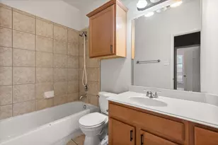 1008 Linden Dr, Burleson, TX 76028 - Photo 27