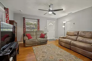 4014 Poinsettia Dr, Dallas, TX 75211 - Photo 5