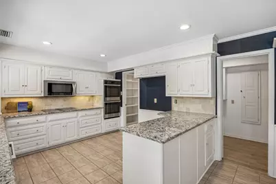 1 Crown Place, Richardson, TX 75080 - Photo 13