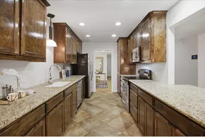3702 Hulen Park Drive, Fort Worth, TX 76109 - Photo 13