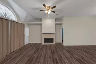 2142 Glen Heights Dr, Garland, TX 75044 - Photo 3