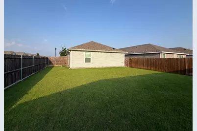 702 Slocum Way, Princeton, TX 75407 - Photo 11